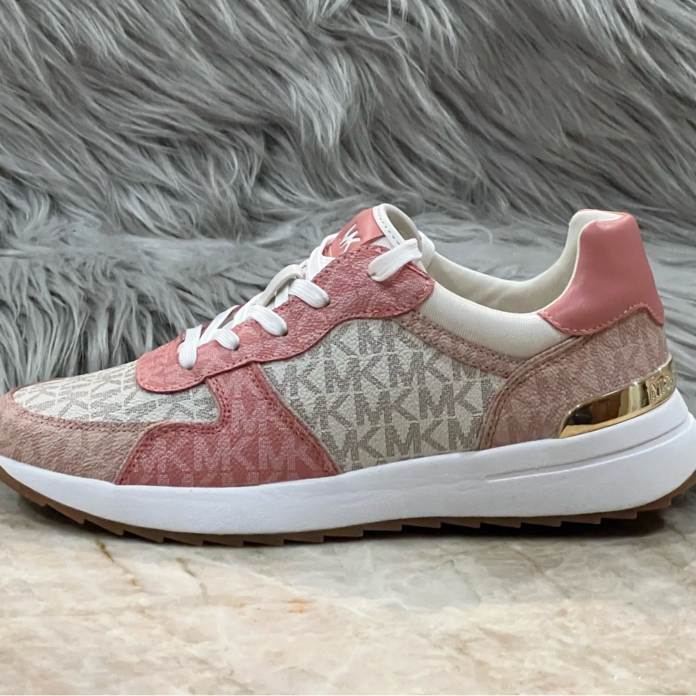 Michael Kors Logo Lace-Up Sneakers - Picture 7 of 17